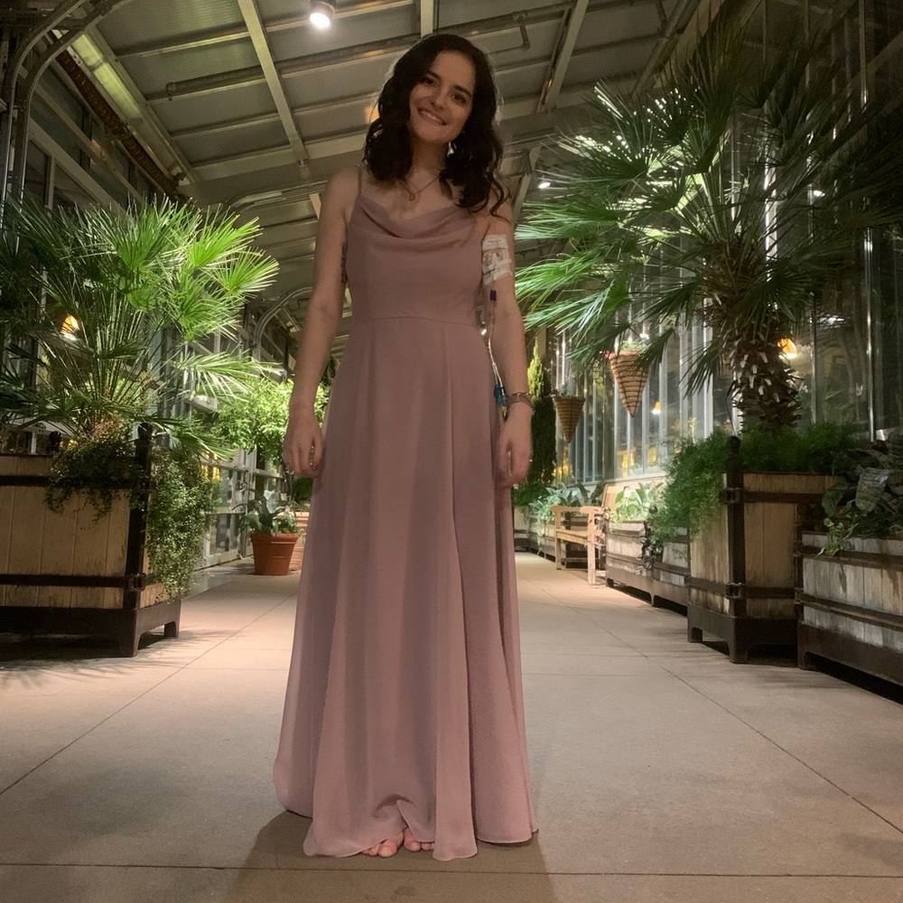 Bridesmaid dress in the color quartz, size 4!